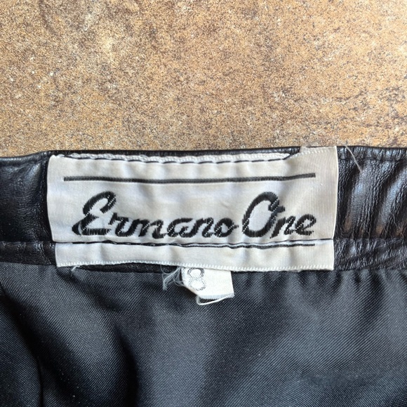 Ladies leather pants - Picture 2 of 5